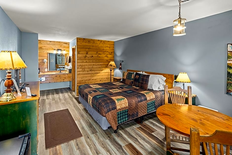 The Lookout Lodge