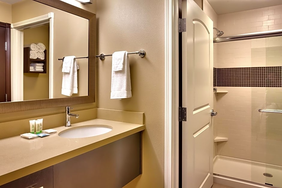 Staybridge Suites Cheyenne By IHG