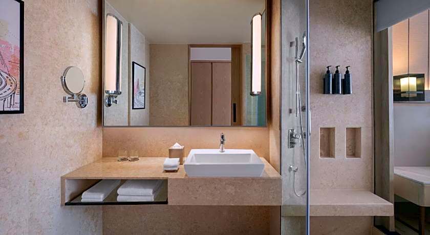 Courtyard by Marriott Mumbai International Airport