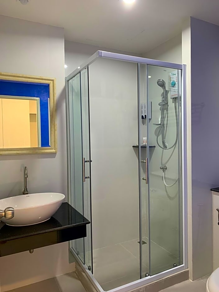 Icare Residence & Hotel