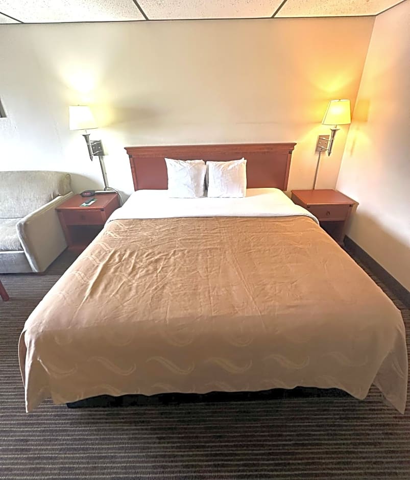 Quality Inn & Suites Salina