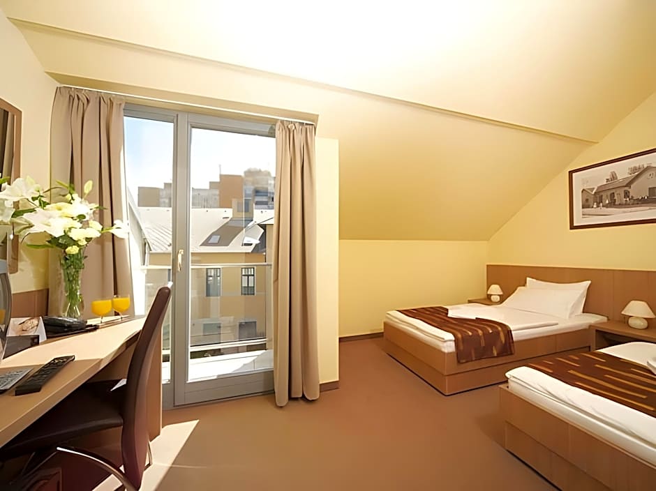 Erzsebet Kiralyne Hotel