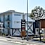 Bealey Plaza Motel