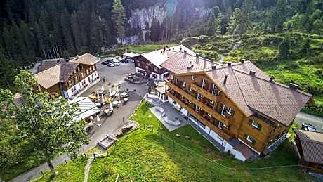 Griesalp Hotels