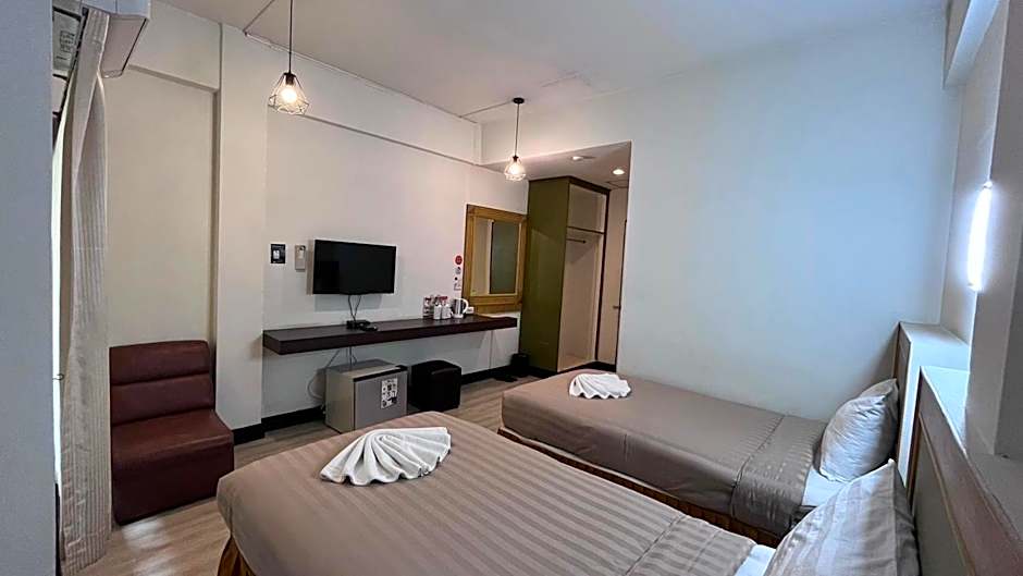 Polkadot Hostel