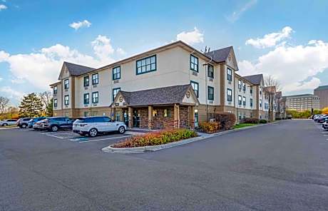 Extended Stay America Select Suites - Chicago - Downers Grove