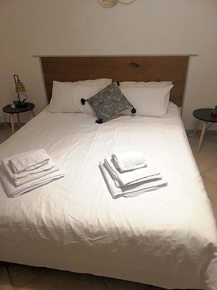 215 addaura luxury room