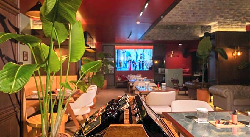 Best Western Plus Khan Hotel