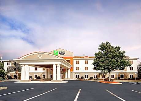 Holiday Inn Express Hotel & Suites Inverness By IHG