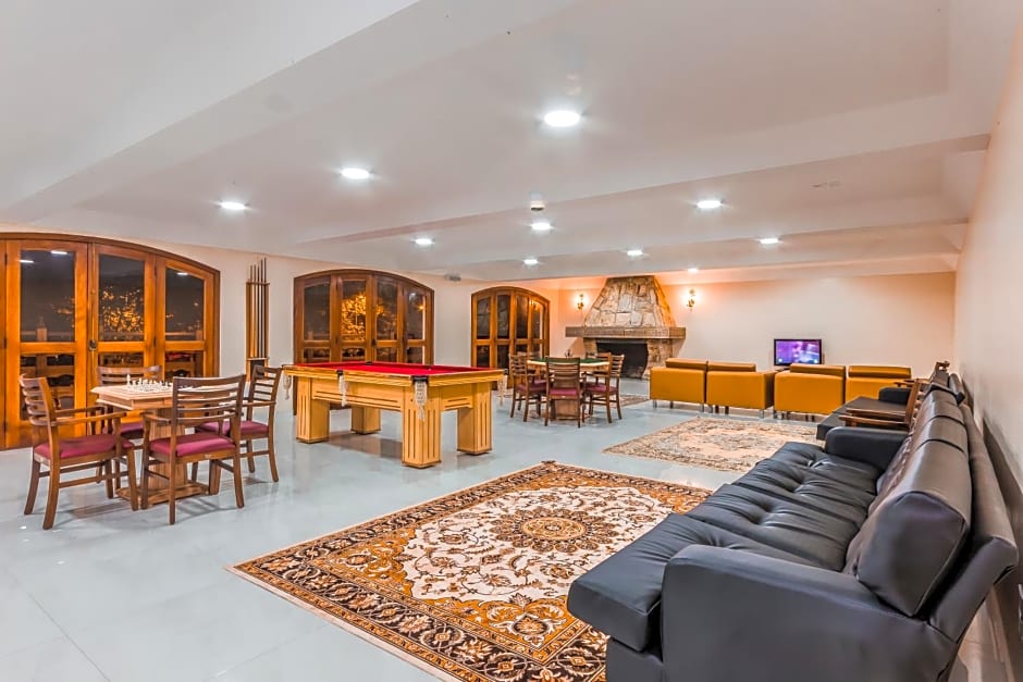 Hotel Euro Suite Campos do Jordao By Nacional Inn - A 800 metros da Vila Capivari