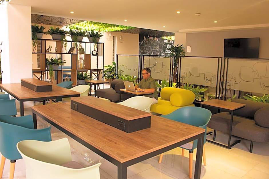 EcoHub Hotel Medellin