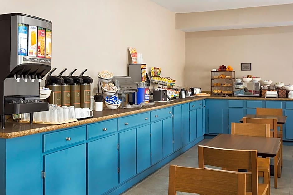 Country Inn & Suites by Radisson, Jackson-Airport, MS