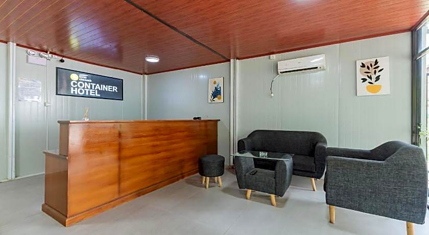 RedDoorz Container @ Teras Cimanuk Garut