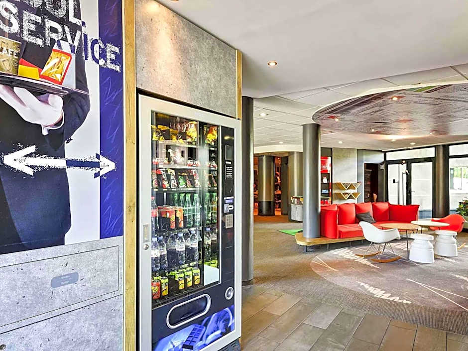 ibis Orly Chevilly Tram 7