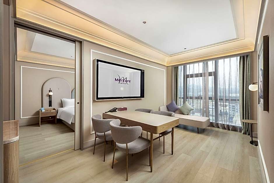 Vienna Hotel Dongguan Song Flower Lake