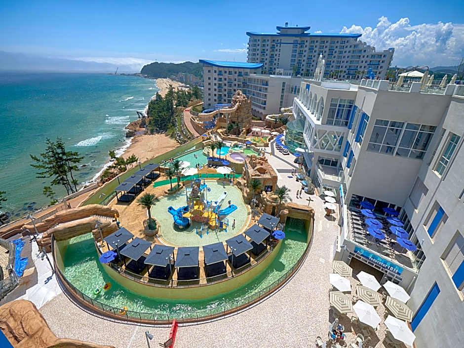 SOL BEACH SAMCHEOK (SOL BEACH HOEL & RESORT SAMCHEOK)