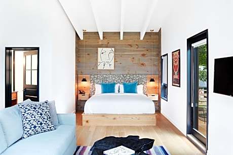 King Suite with Balcony