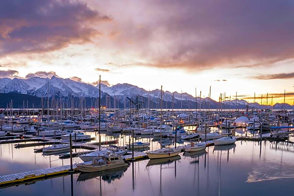 Harbor 360 Hotel Seward