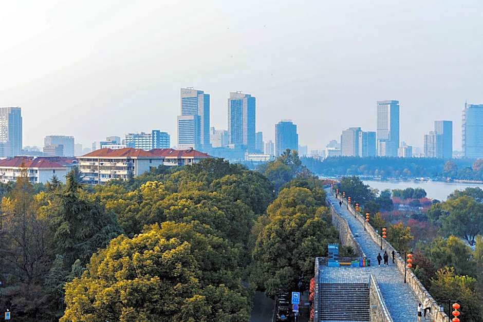 The Westin Nanjing Xuanwu Lake