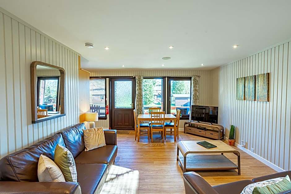 Birch Lodge 15