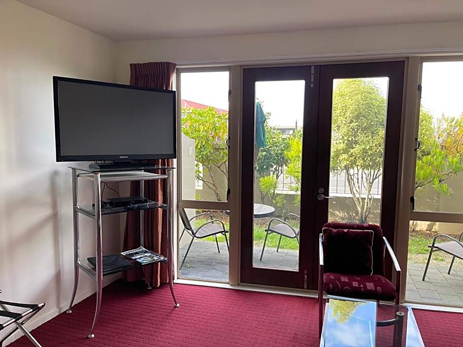 Chantillys Motor Lodge