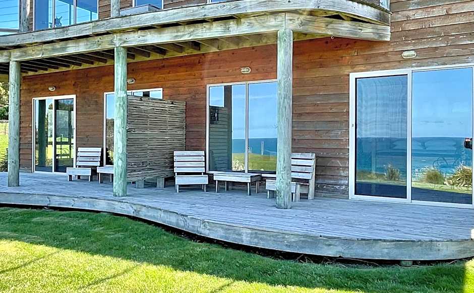 Castaways Apollo Bay