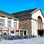 Royal Hotel - Urban Living