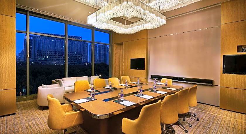 DoubleTree by Hilton Ningbo Beilun China