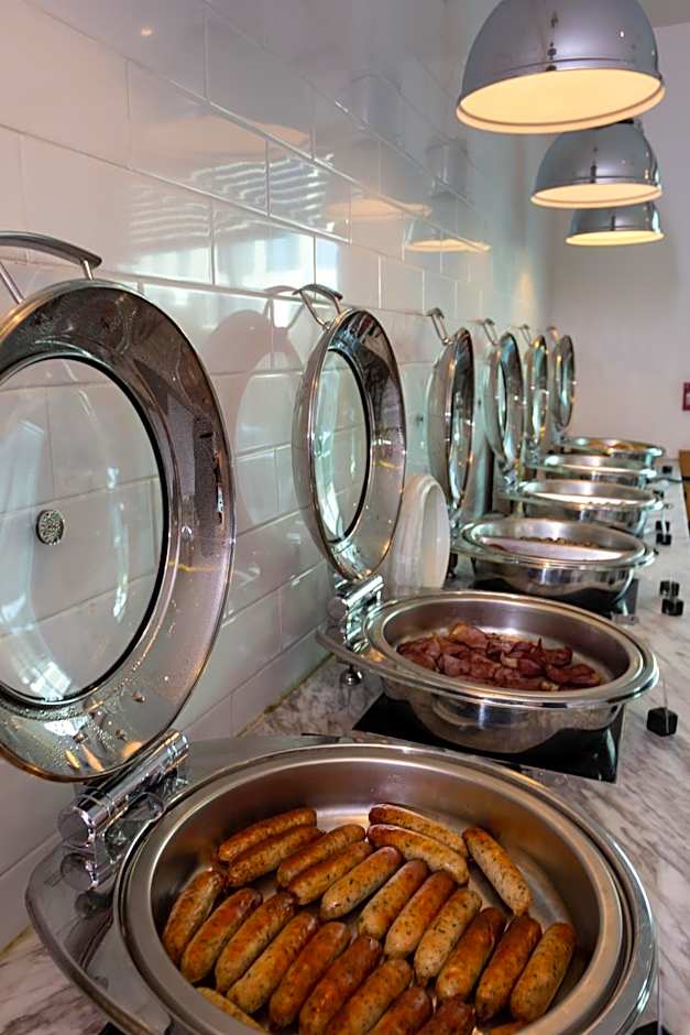 Premier Inn Dubai Investments Park