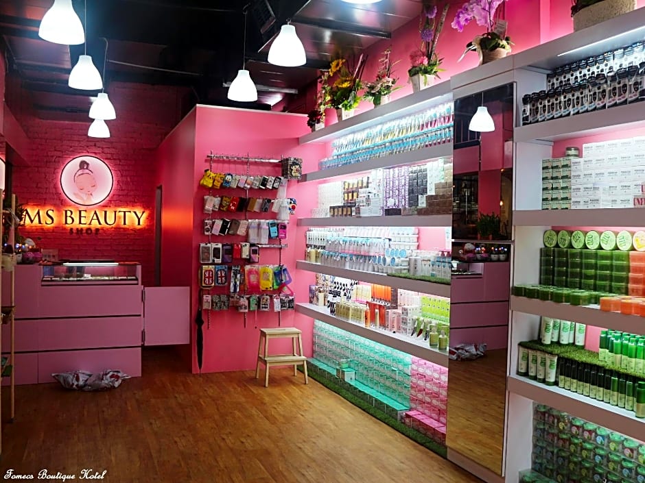 Fomecs Boutique Hotel