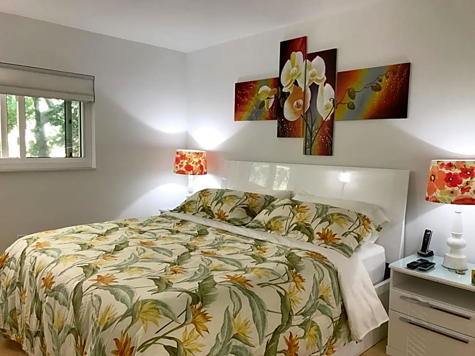 Downtown Hollywood Boutique Hotel
