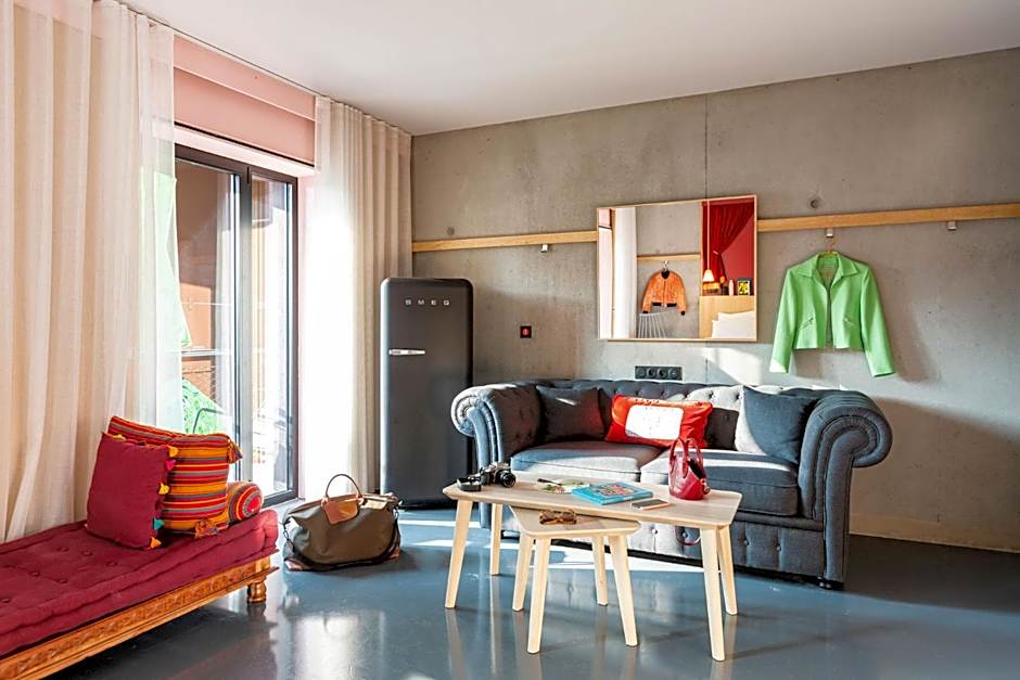 MOB HOTEL Lyon Confluence