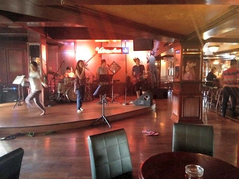 Merdeka Palace Hotel & Suites