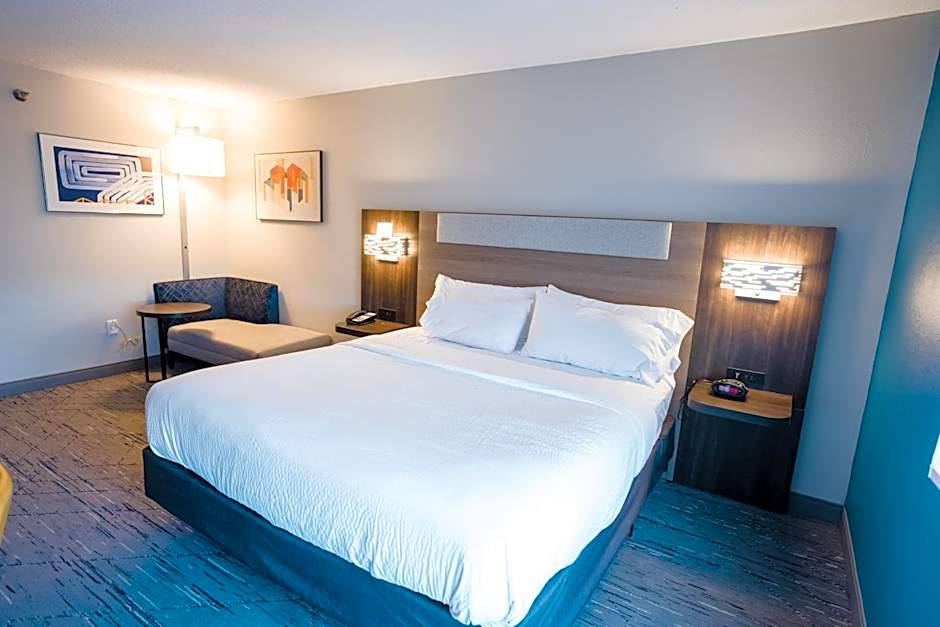 Holiday Inn Express Hotel & Suites Knoxville-North-I-75 Exit 112 By IHG