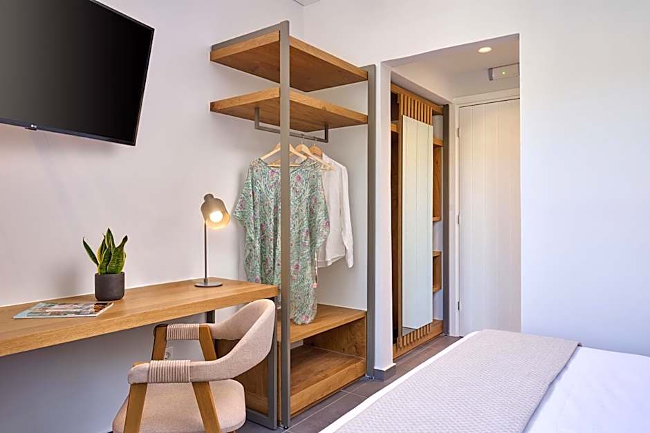 Meltemi Village Hotel