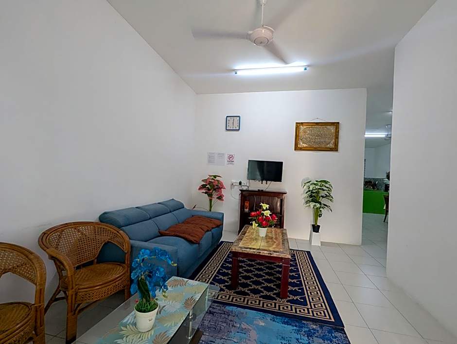 HOMESTAY IBUNDA Sabak Bernam