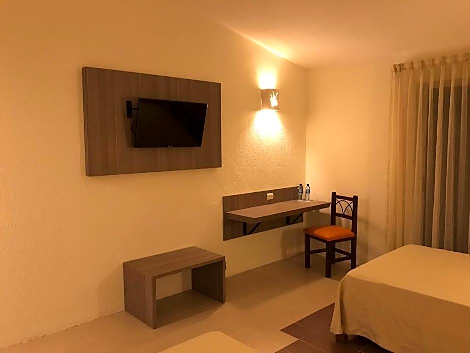 Plaza Palenque Hotel & Convention Center