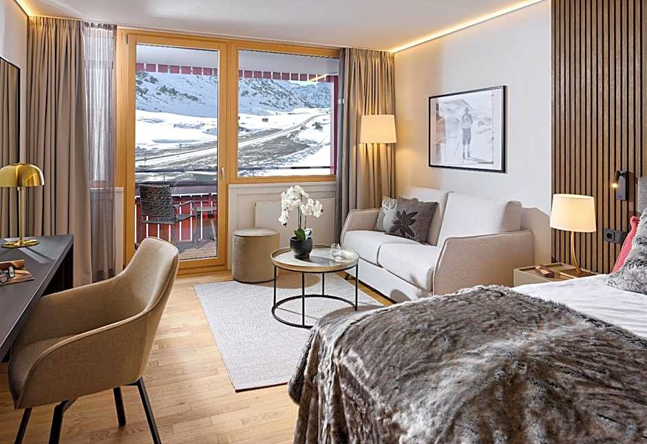 ROBINSON ALPENROSE Zürs