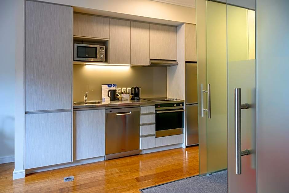 Boulcott Suites
