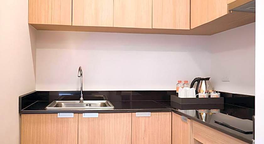 B2 Amata Nakorn Premier Hotel