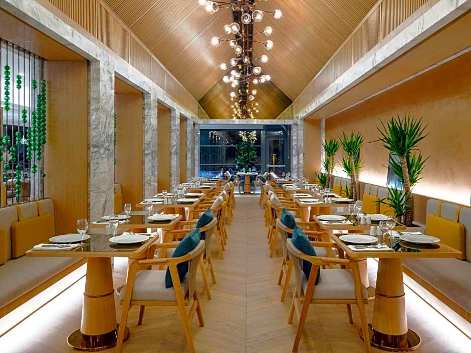 Mövenpick Hotel Istanbul Bosphorus