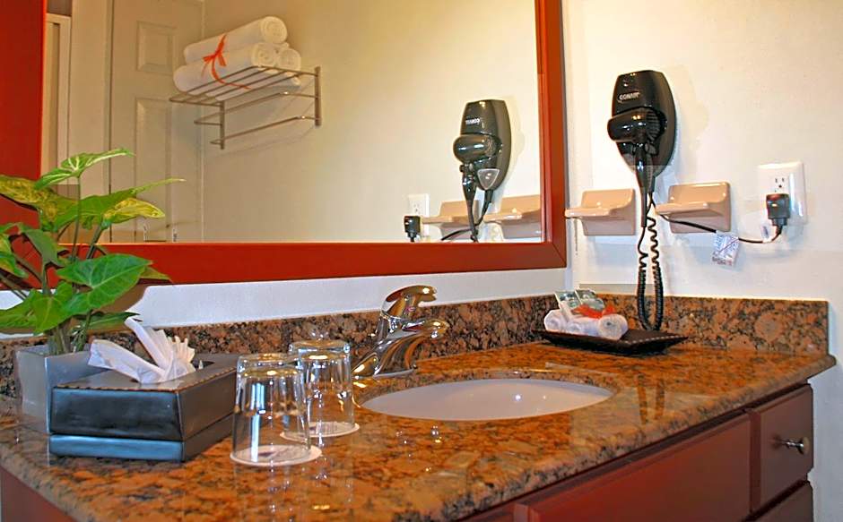 Paradise Village Beach Resort