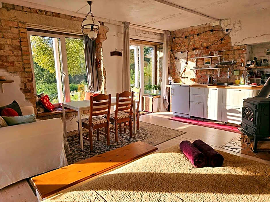 Gluosnių vila - Adutiškio pirtis