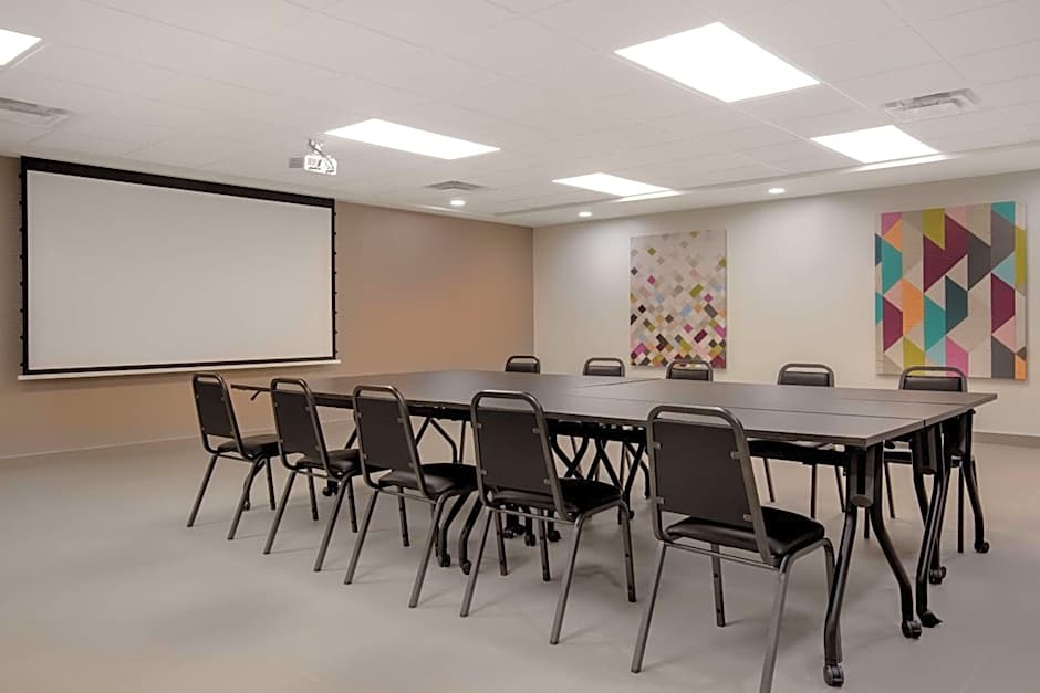 Home2 Suites by Hilton Thunder Bay