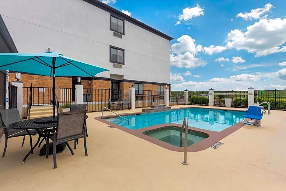 Comfort Inn & Suites
