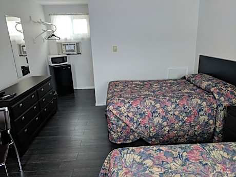 Double Room with Two Double Beds