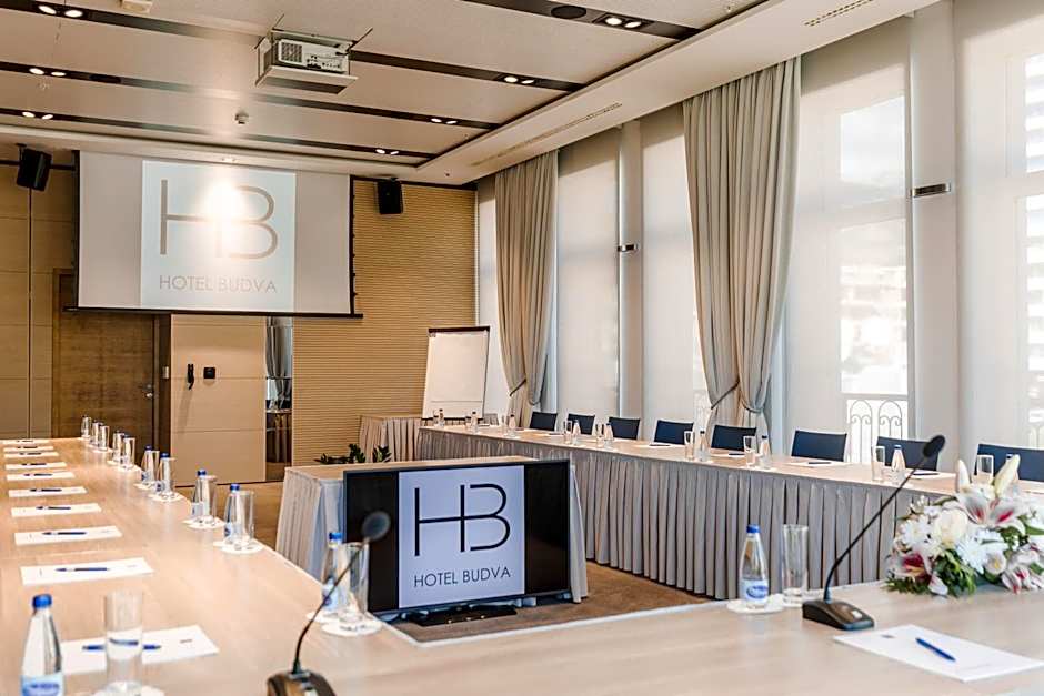 Crowne Plaza Budva by IHG