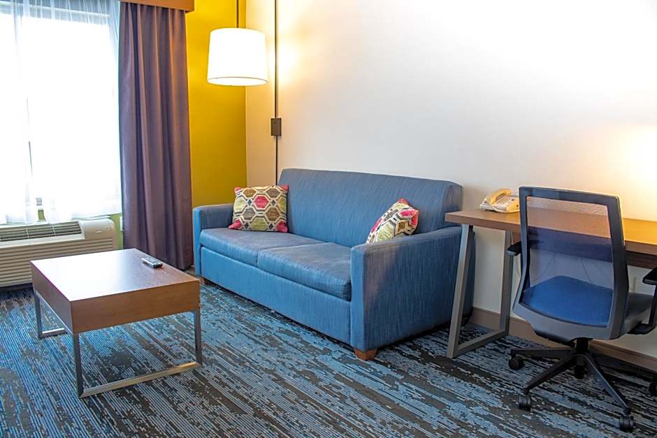 Holiday Inn Express Hotel & Suites Wausau By IHG