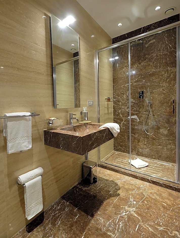 Navona Rooms