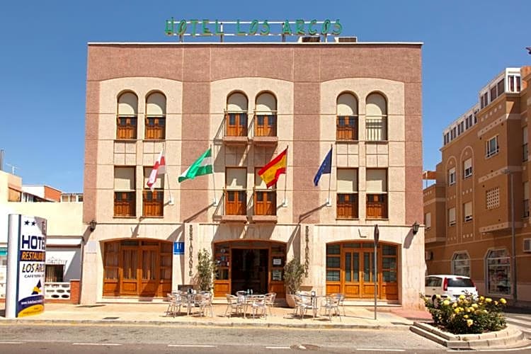Hotel Los Arcos